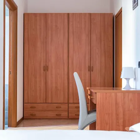 Wayco Guest house Lipomo