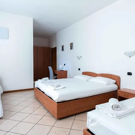 Wayco Guest house Lipomo